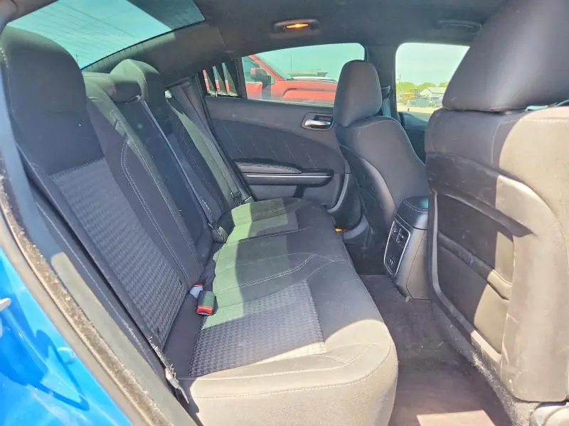 2019 DODGE CHARGER SXT  