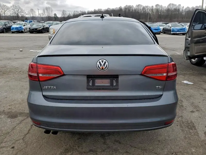 2015 VOLKSWAGEN JETTA SE  