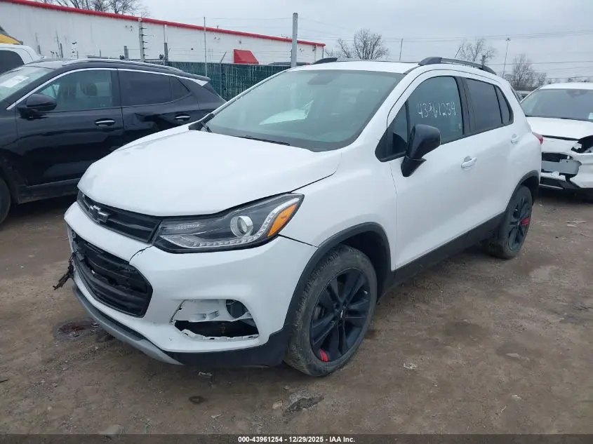 2020 CHEVROLET TRAX AWD LT