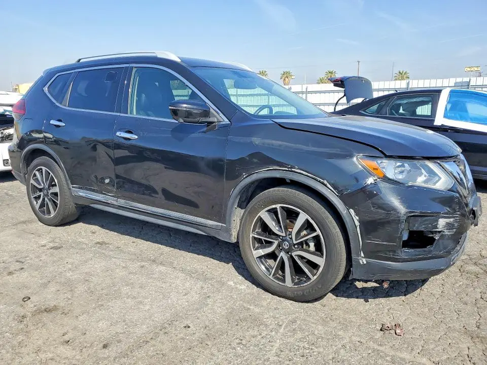 2019 NISSAN ROGUE SL  