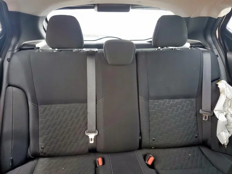 2022 NISSAN KICKS S  