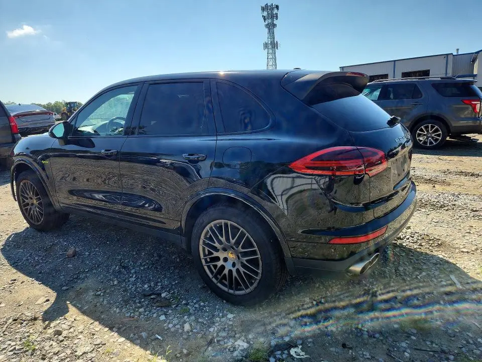 2017 PORSCHE CAYENNE SE HYBRID PLATINUM  