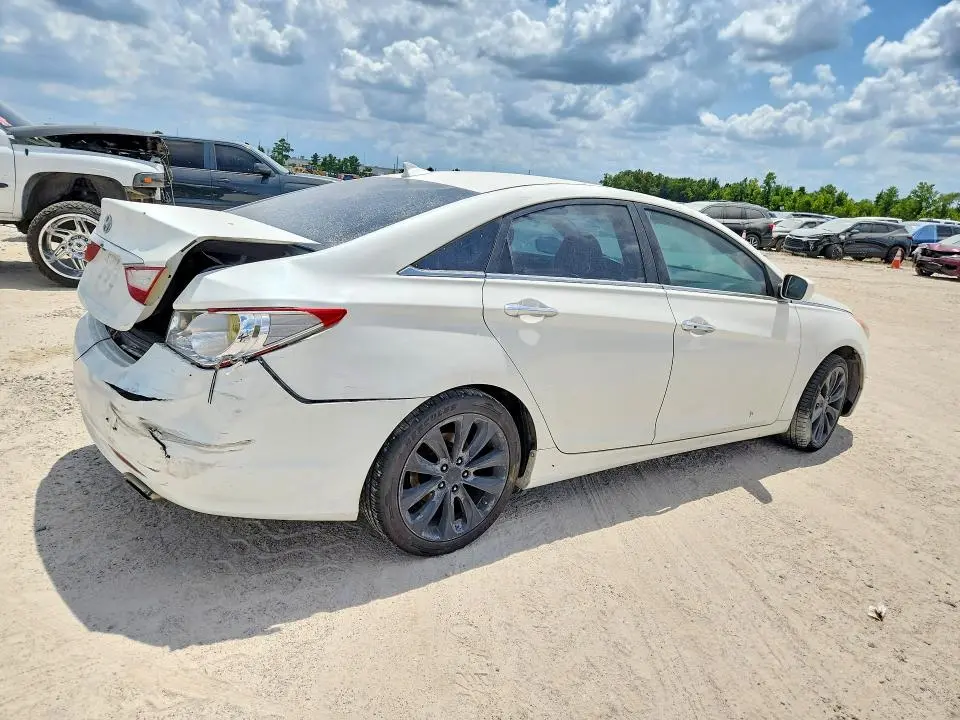 2012 HYUNDAI SONATA SE  