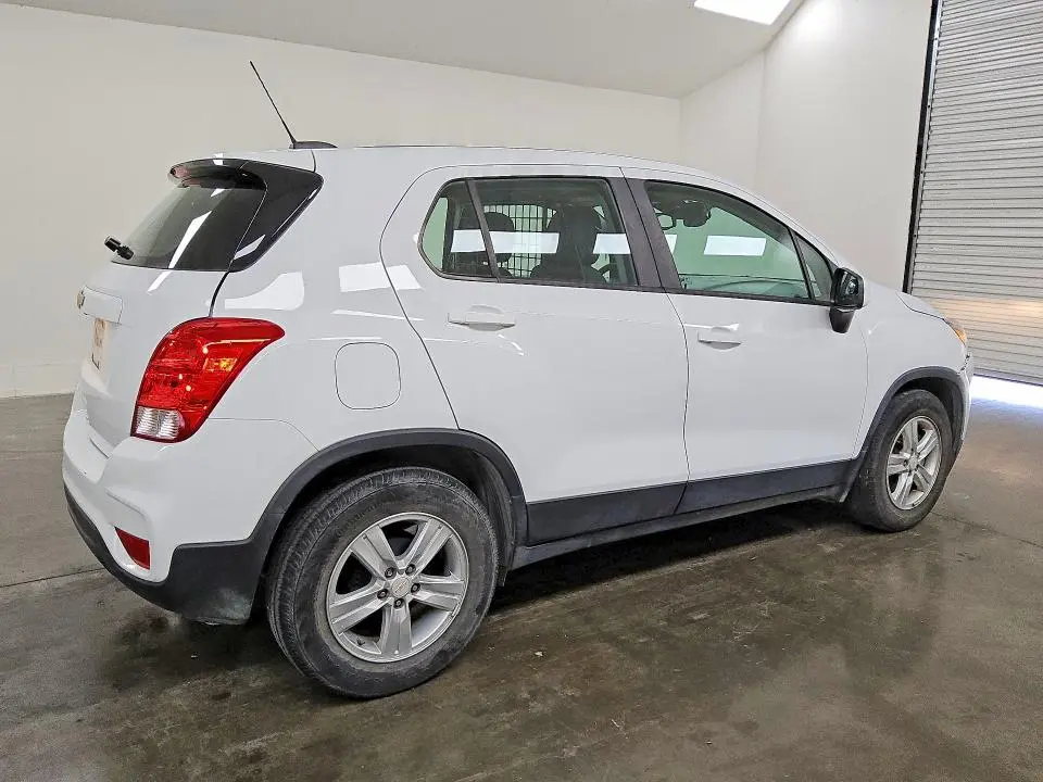 2021 CHEVROLET TRAX LS  