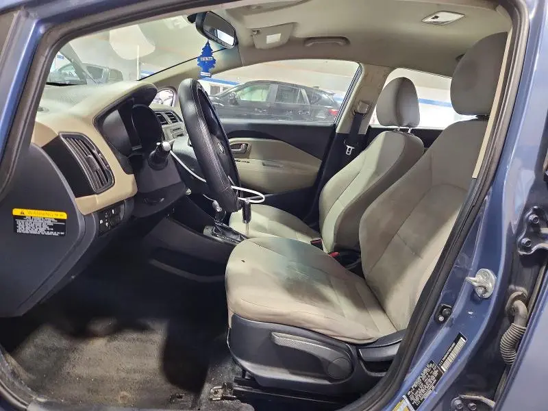 2016 KIA RIO LX  