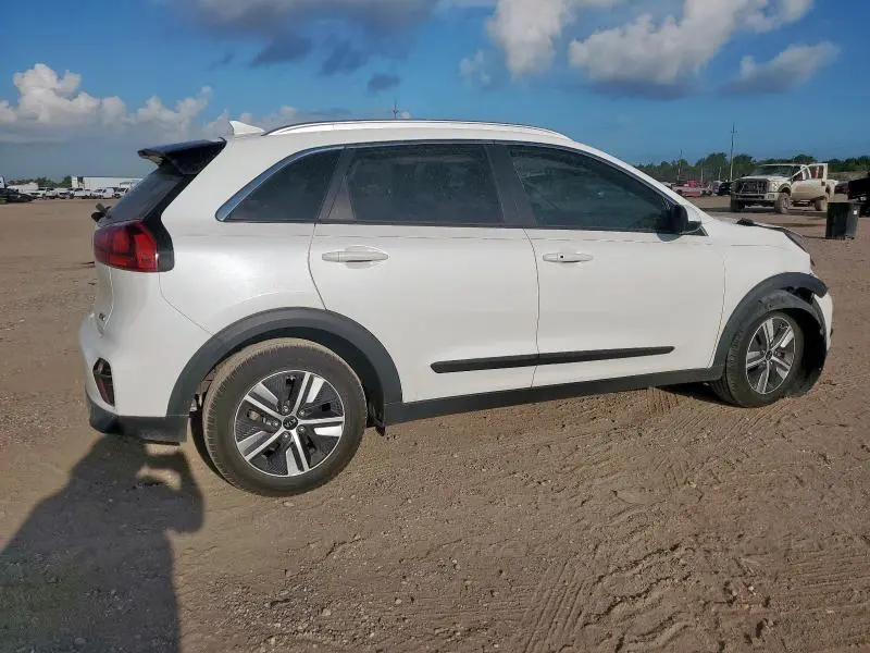 2020 KIA NIRO LX  