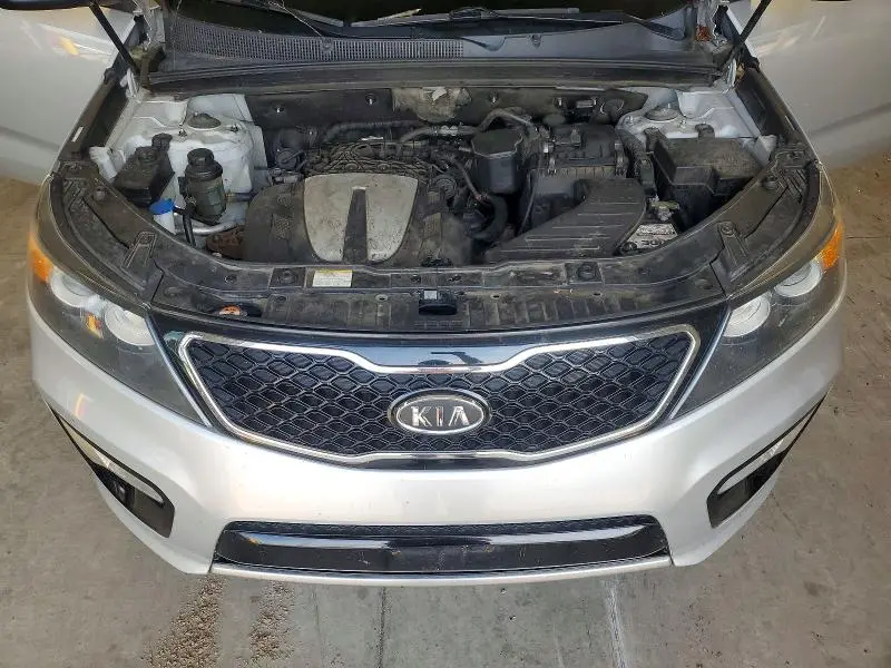 2013 KIA SORENTO SX  