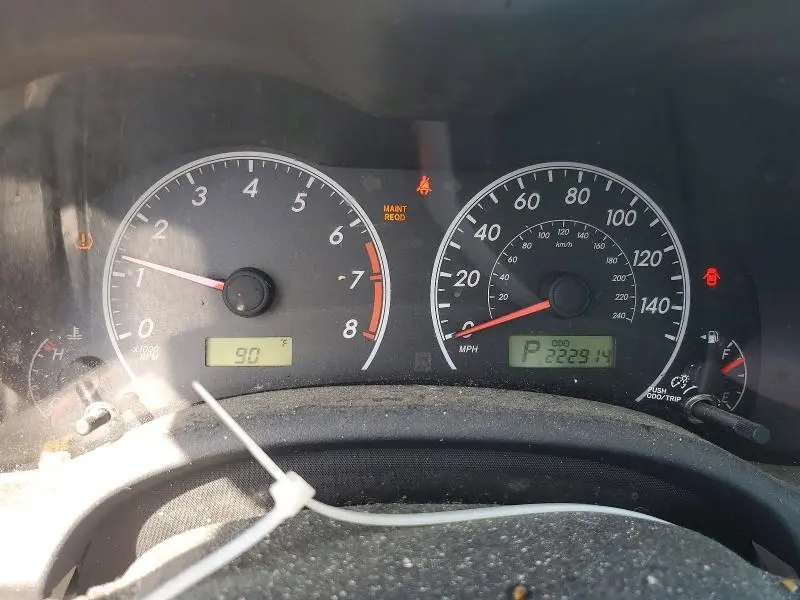 2013 TOYOTA COROLLA LE  