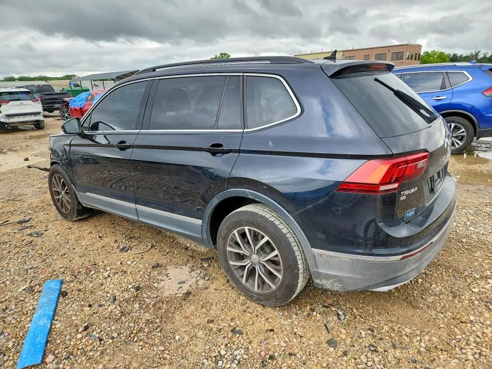 2018 VOLKSWAGEN TIGUAN SE  