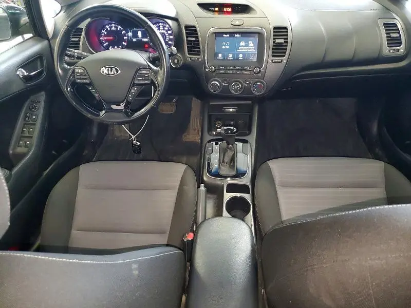 2017 KIA FORTE S  