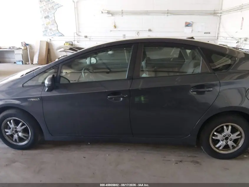 2011 TOYOTA PRIUS TWO