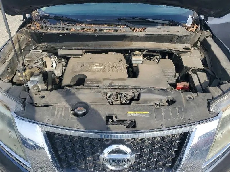 2013 NISSAN PATHFINDER S  