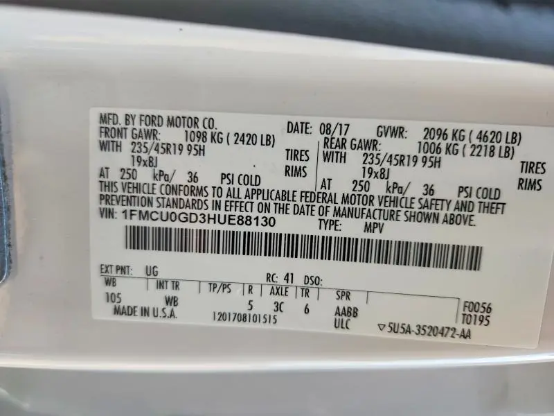 2017 FORD ESCAPE SE  