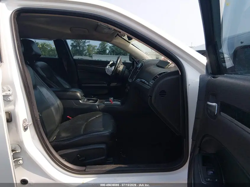 2015 CHRYSLER 300 LIMITED