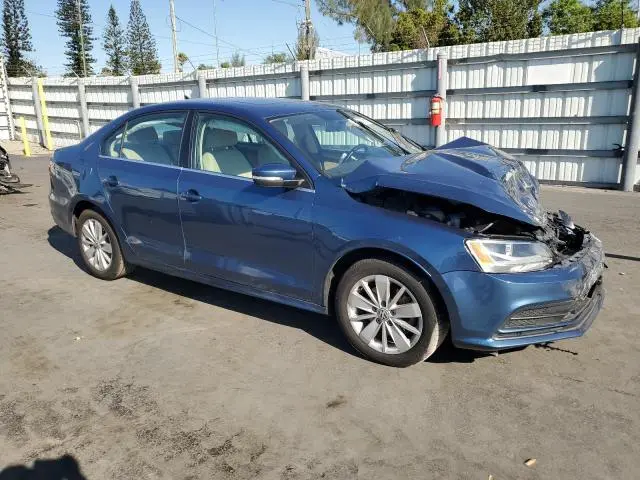 2015 VOLKSWAGEN JETTA SE  