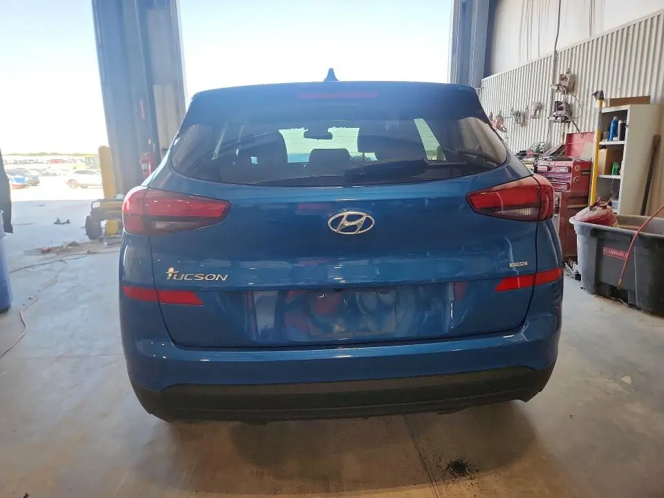 2020 HYUNDAI TUCSON SE  