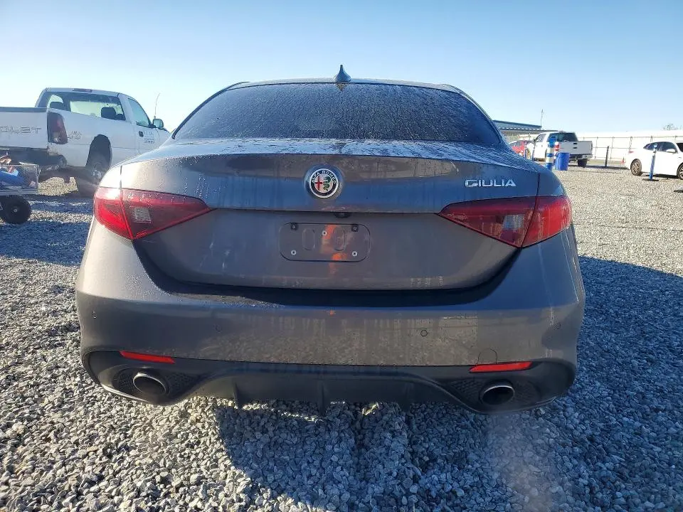 2018 ALFA ROMEO GIULIA   