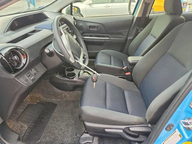2015 TOYOTA PRIUS C TWO  