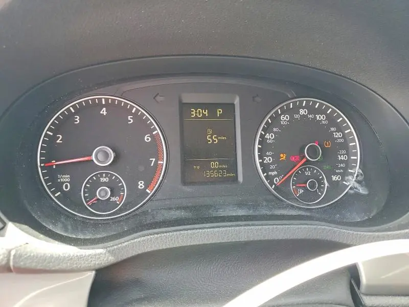 2012 VOLKSWAGEN PASSAT S  