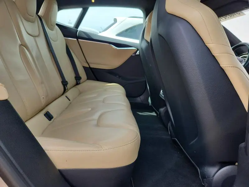 2015 TESLA MODEL S P85D  