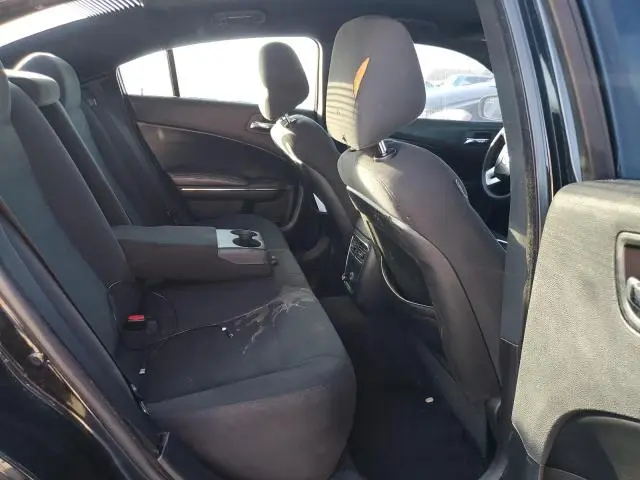 2012 DODGE CHARGER SE  