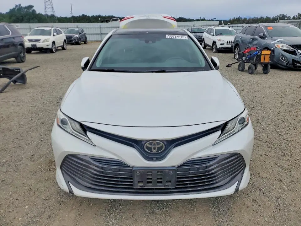 2018 TOYOTA CAMRY XLE V6  