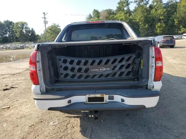 2011 CHEVROLET AVALANCHE LS  