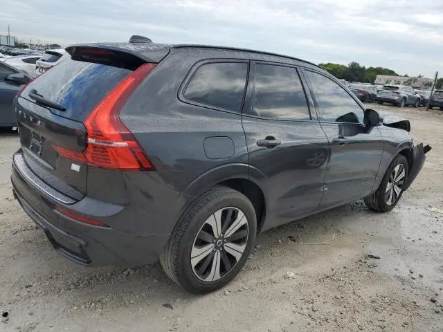 2024 VOLVO XC60 PLUS  