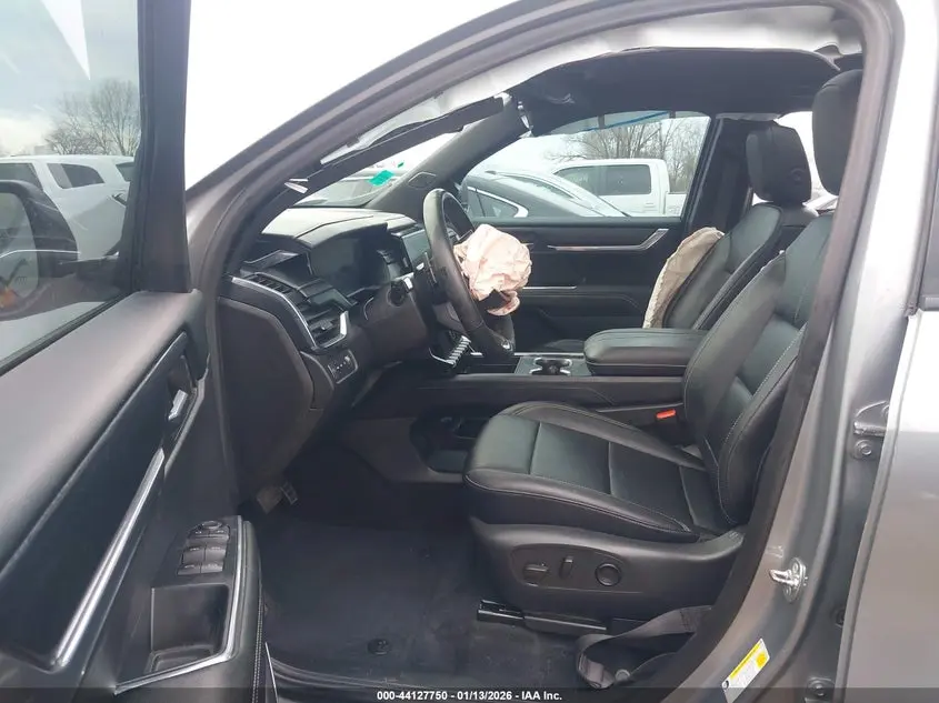 2024 GMC ACADIA UPLEVEL