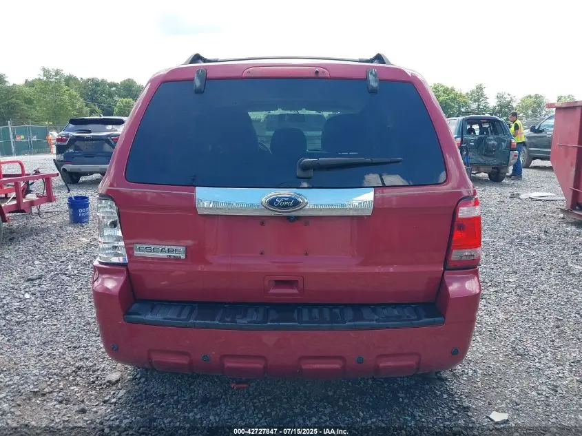 2010 FORD ESCAPE LIMITED