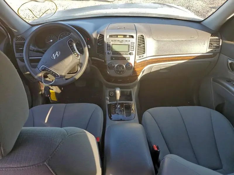 2012 HYUNDAI SANTA FE GLS  