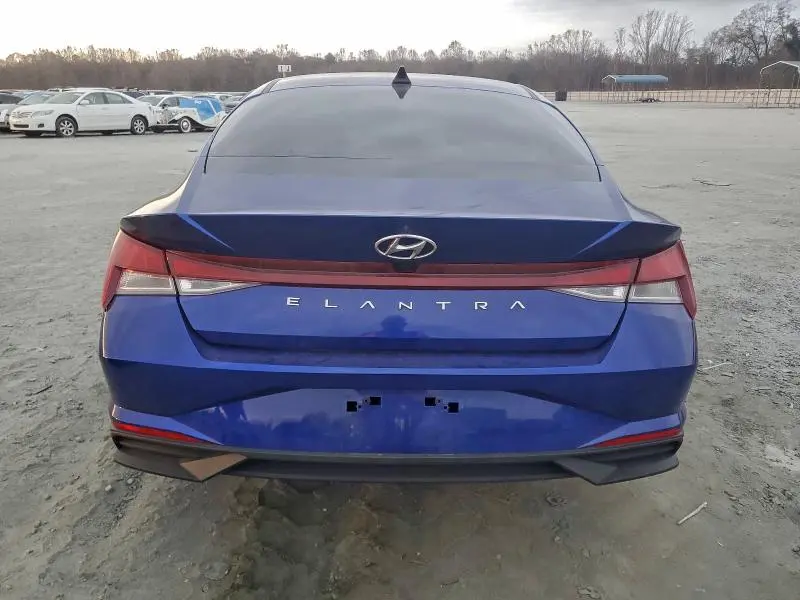 2021 HYUNDAI ELANTRA SEL  