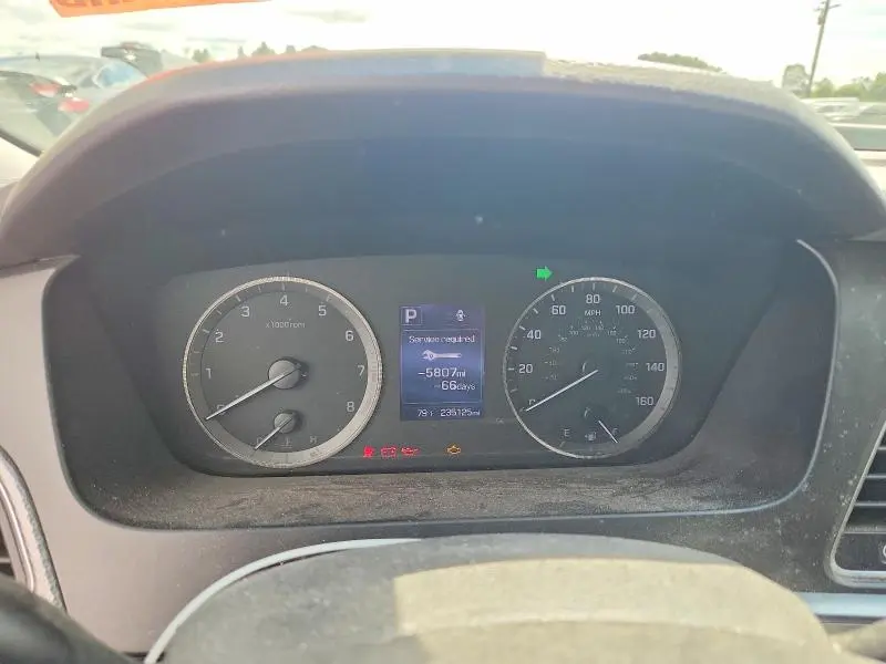 2017 HYUNDAI SONATA SE  