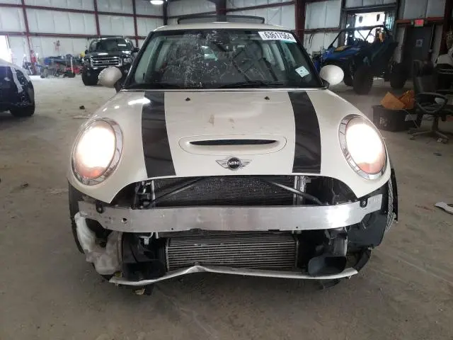 2015 MINI COOPER S  