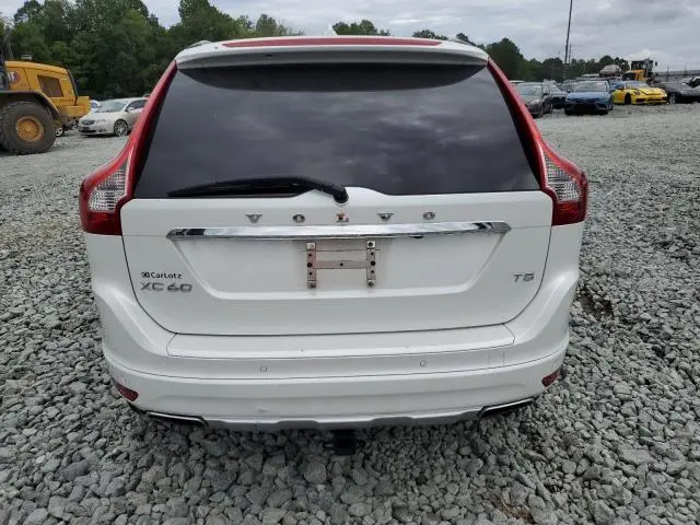 2015 VOLVO XC60 T5 PREMIER  