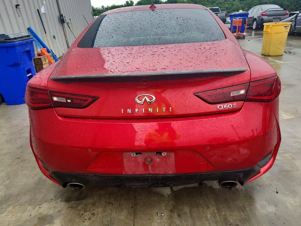 2017 INFINITI Q60 RED SPORT 400  