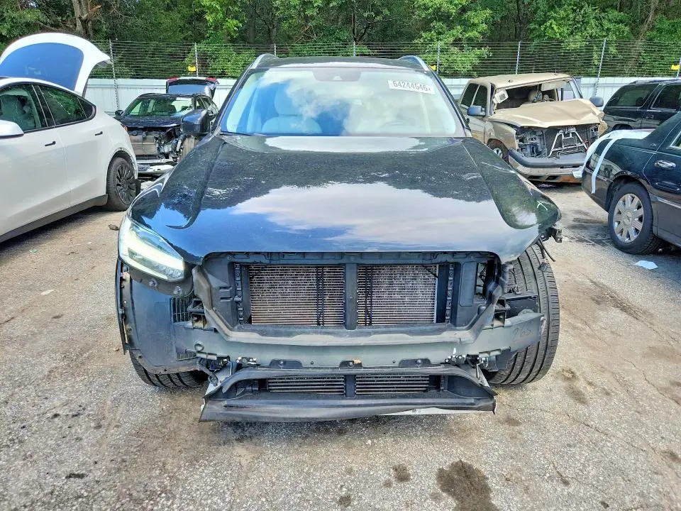 2021 VOLVO XC90 T5 MOMENTUM  