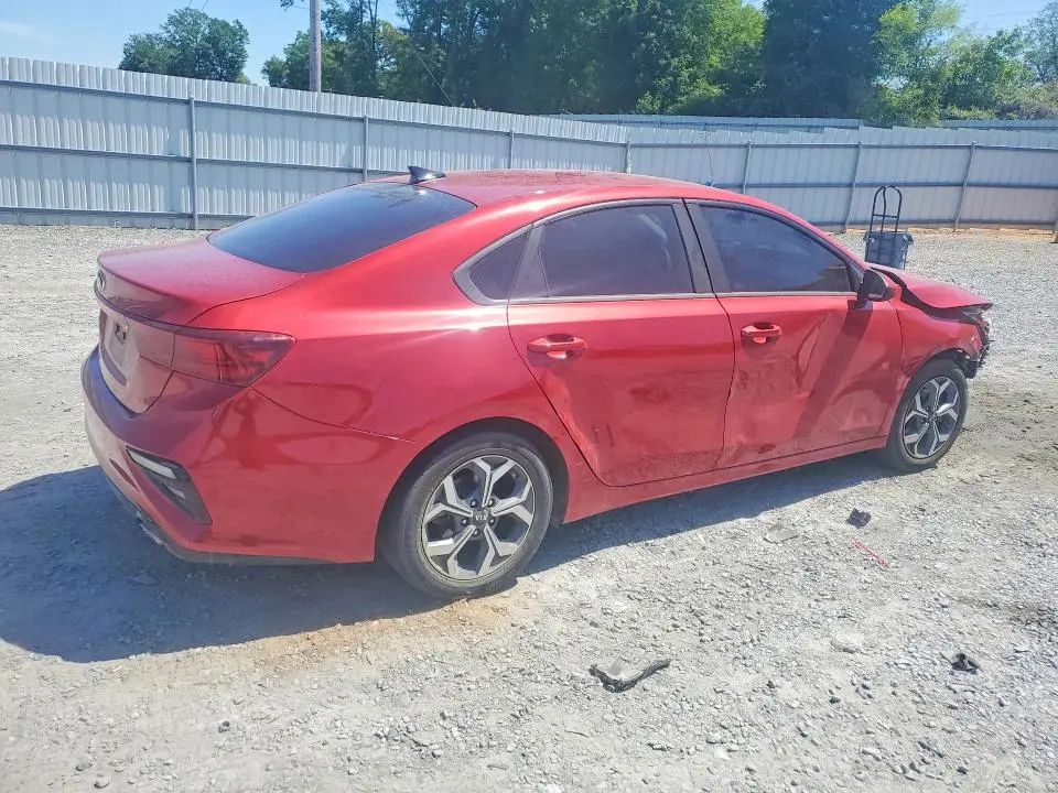 2019 KIA FORTE LXS  