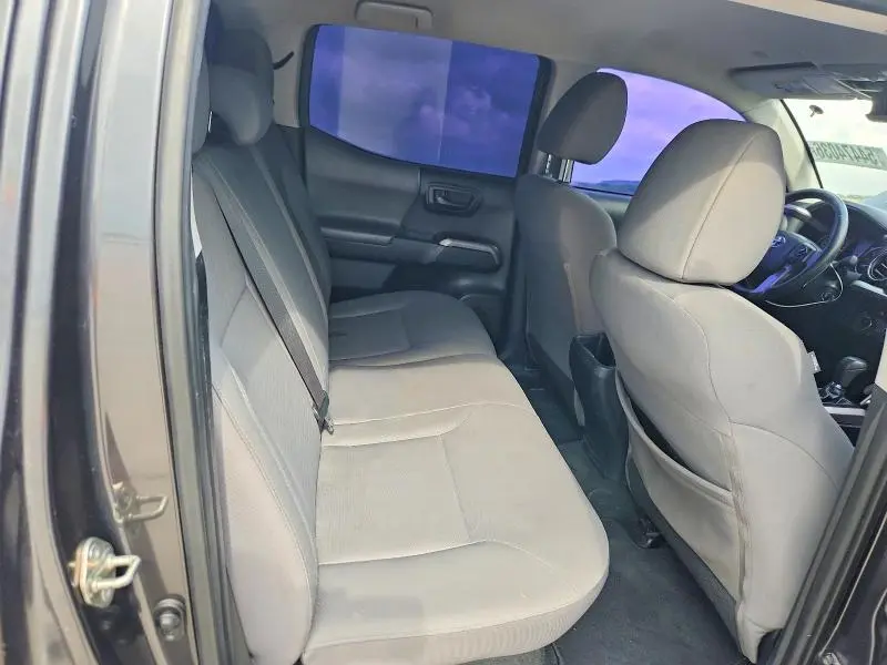 2019 TOYOTA TACOMA SR5 V6  