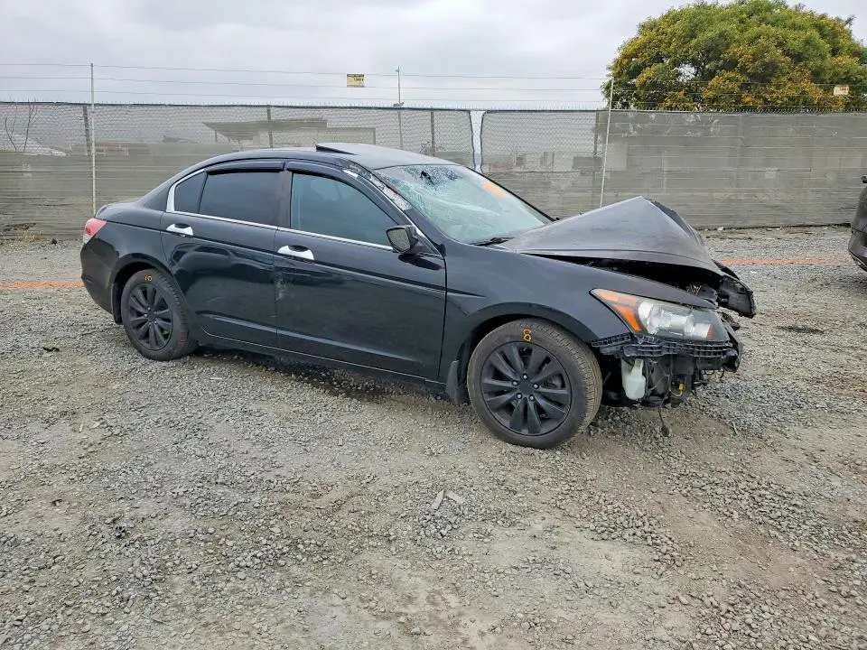 2011 HONDA ACCORD EXL  