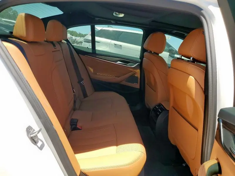 2022 BMW 530 XI  