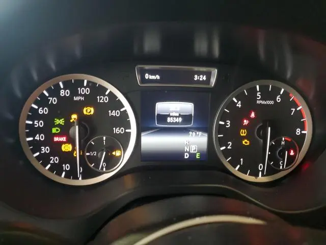 2017 INFINITI QX30 BASE  