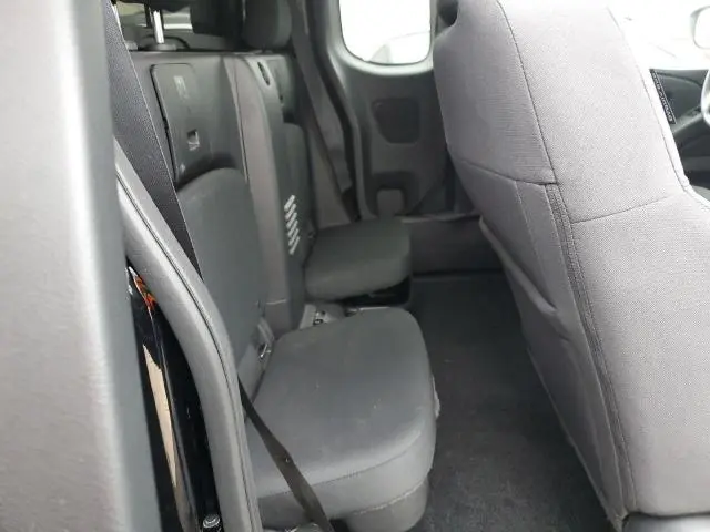 2025 NISSAN FRONTIER S  