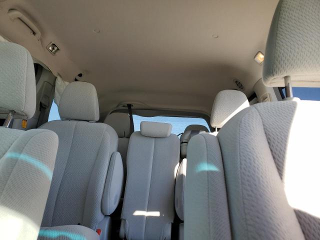 2012 TOYOTA SIENNA LE