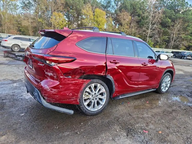 2021 TOYOTA HIGHLANDER HYBRID LIMITED  