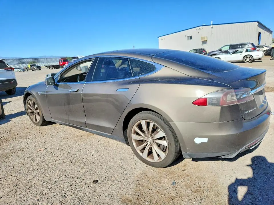 2015 TESLA MODEL S   