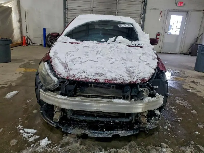 2015 DODGE DART SXT  