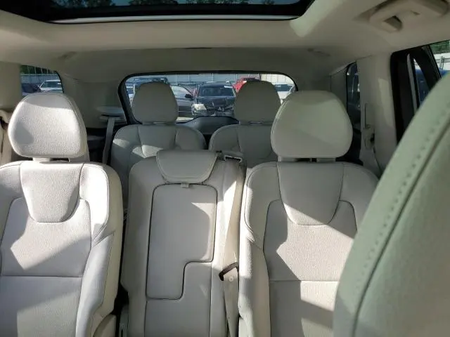 2021 VOLVO XC90 T5 MOMENTUM  