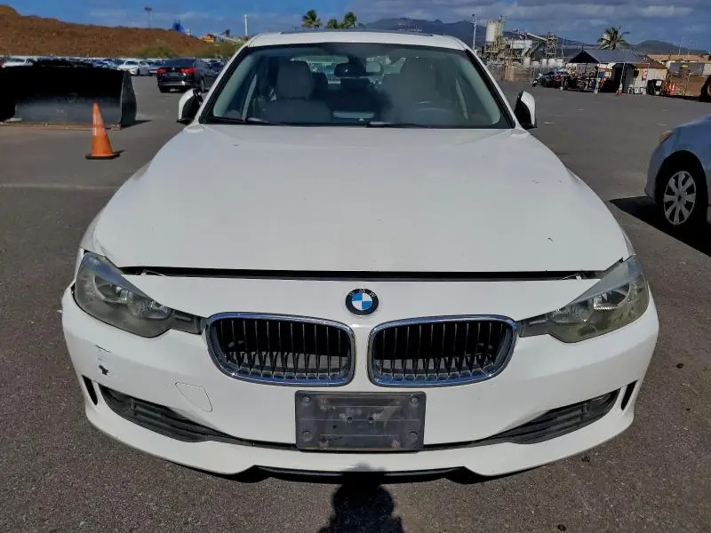 2013 BMW 328 I  