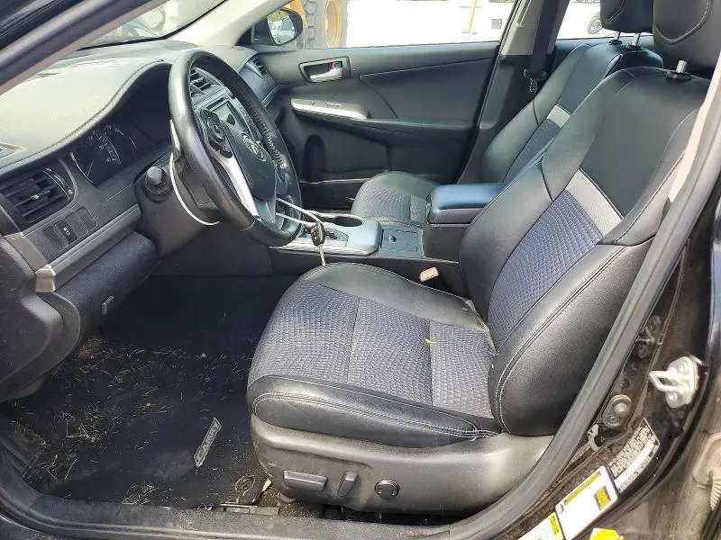 2014 TOYOTA CAMRY SE  